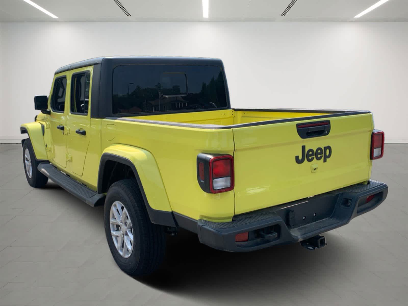 2023 Jeep Gladiator Sport S photo 4