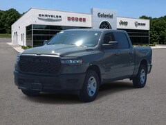 2026 Ram 1500 TRADESMAN CREW CAB 4X4 5'7 BOX Pickup