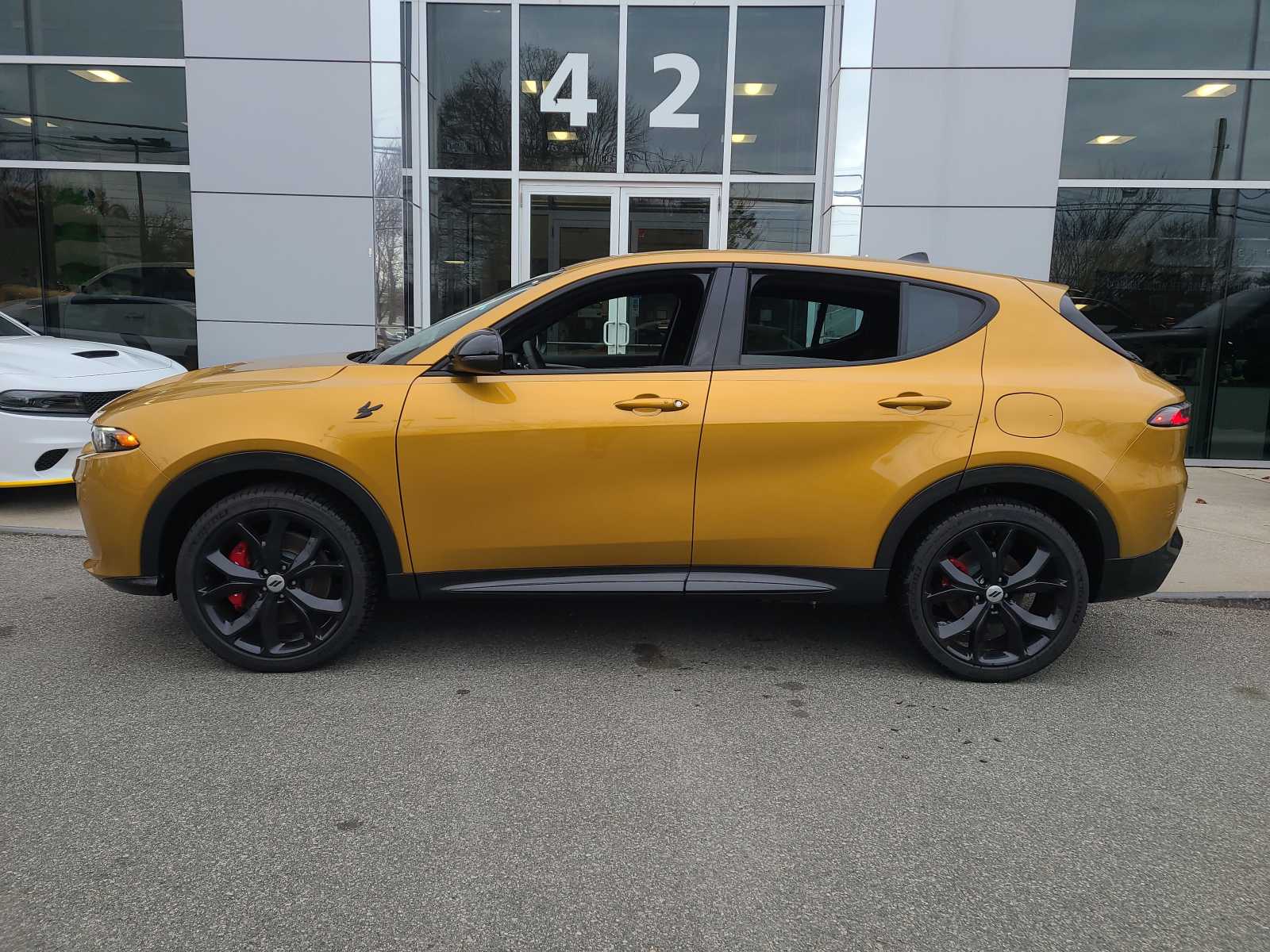 2024 Dodge Hornet R/T photo 2
