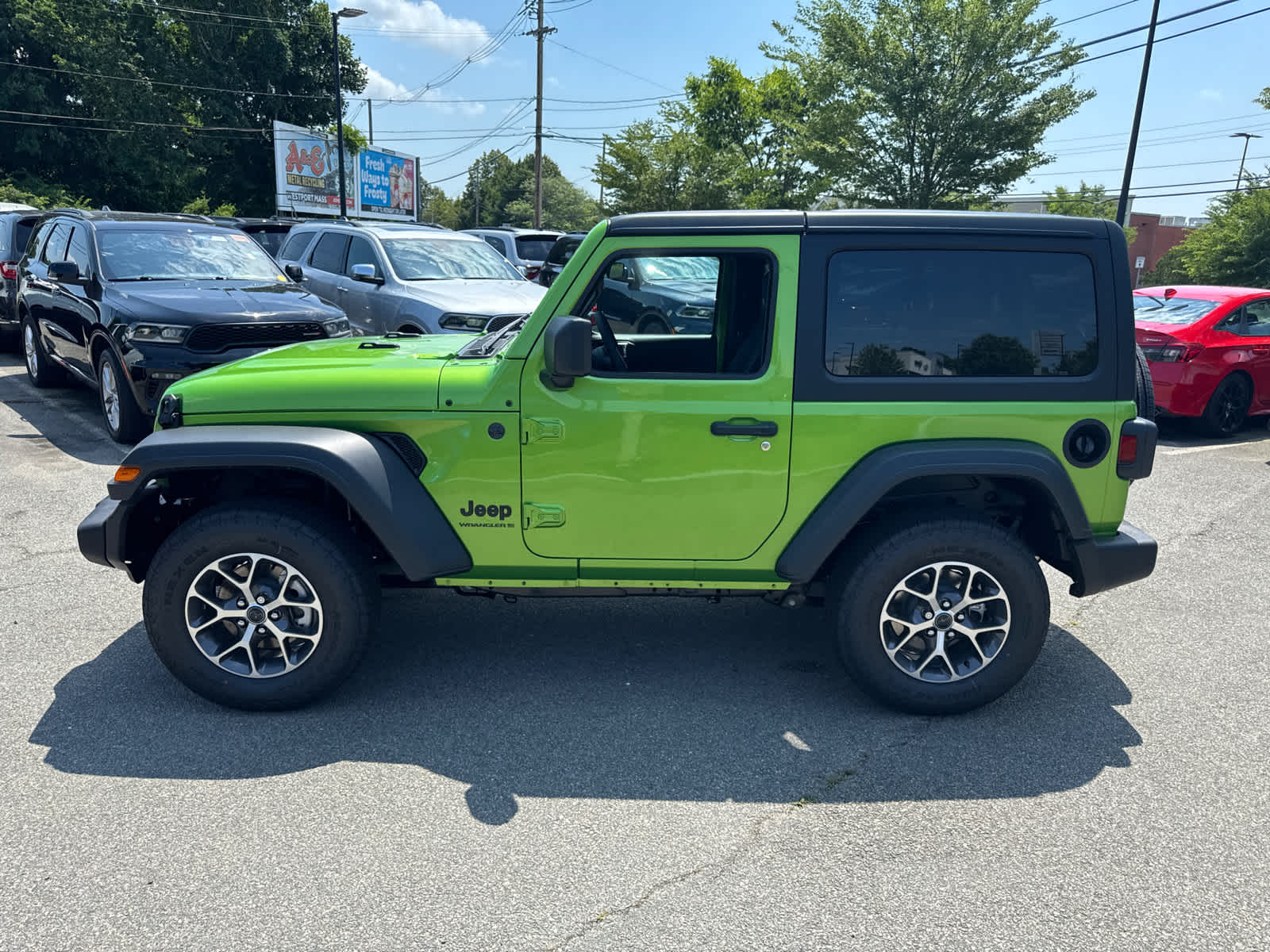 2025 Jeep Wrangler Sport S photo 3
