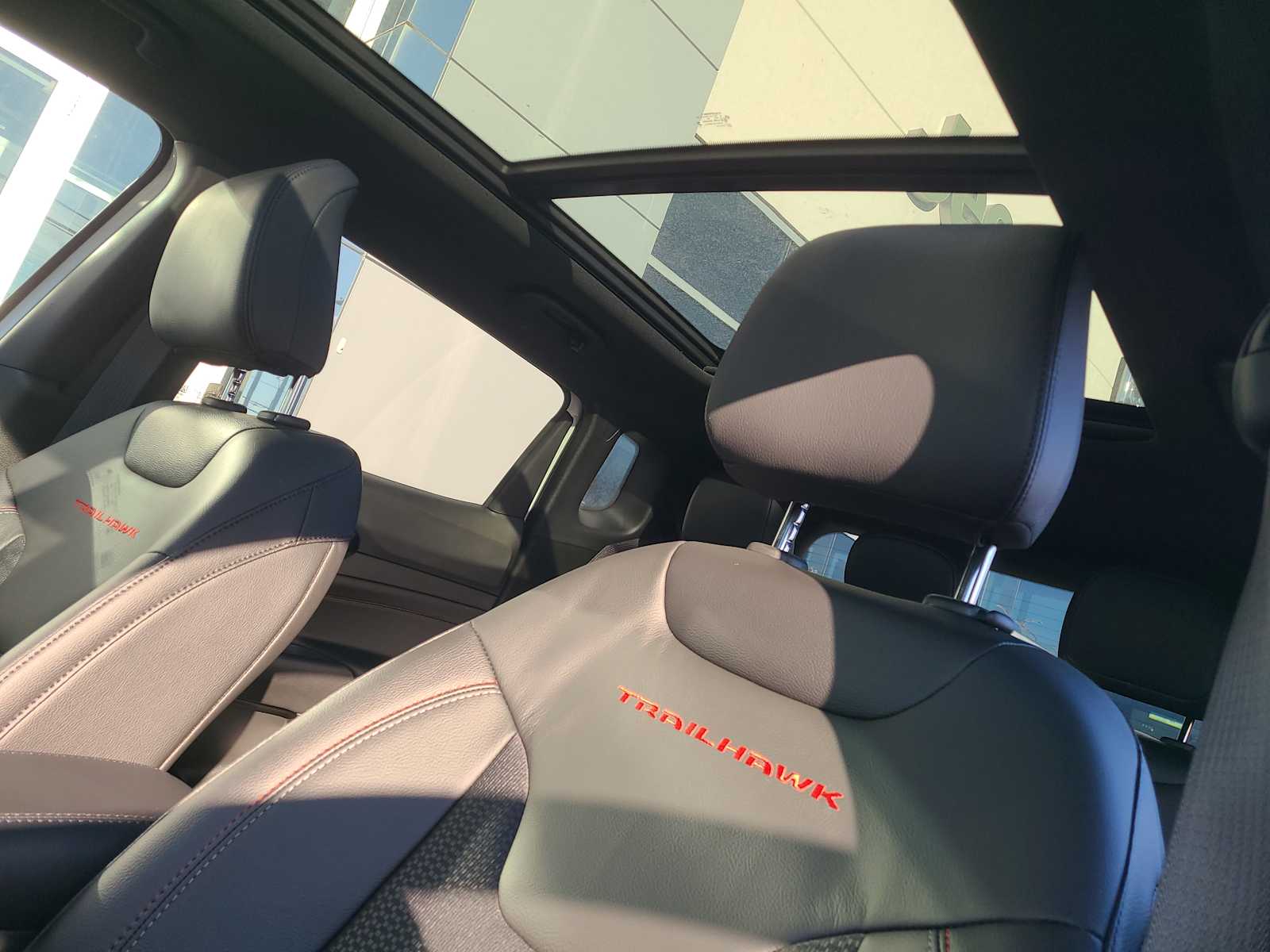 2024 Jeep Compass Trailhawk - Photo 38