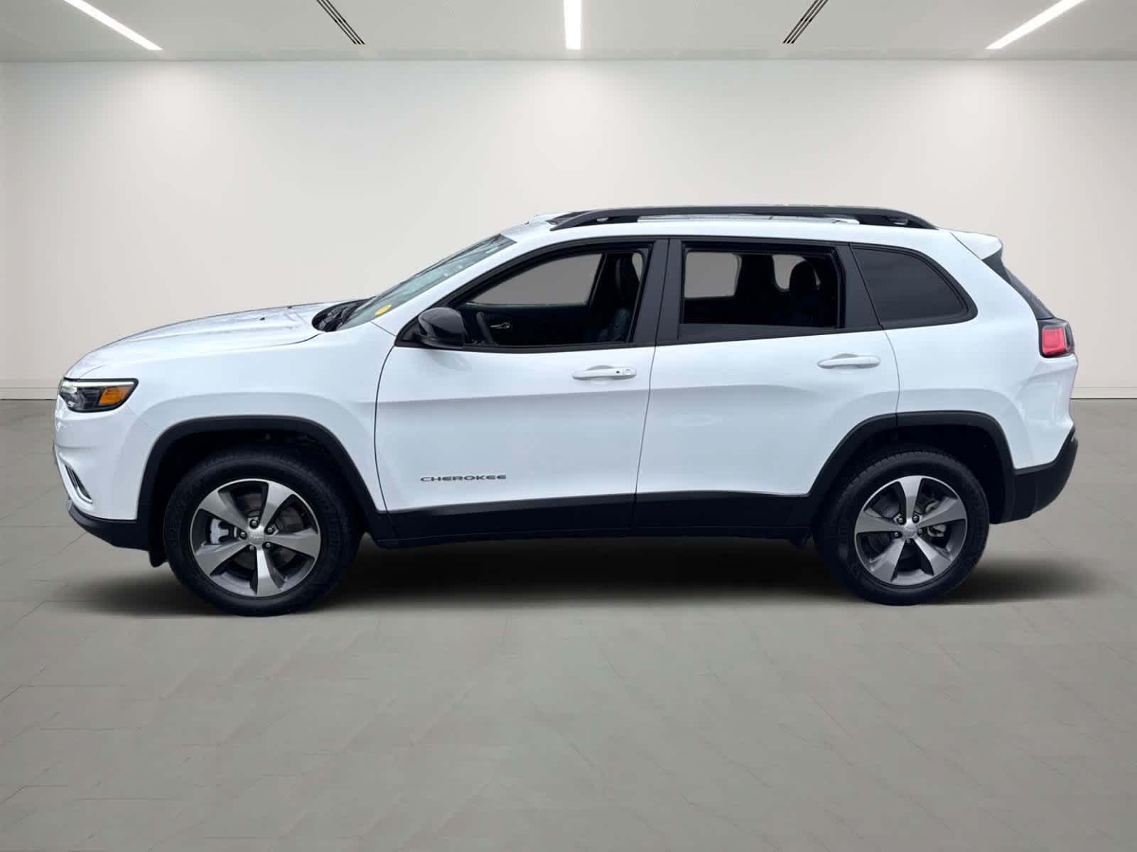 2022 Jeep Cherokee Limited photo 3