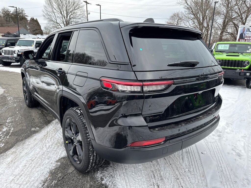 New 2025 Jeep Grand Cherokee LIMITED 4X4 Sport Utility