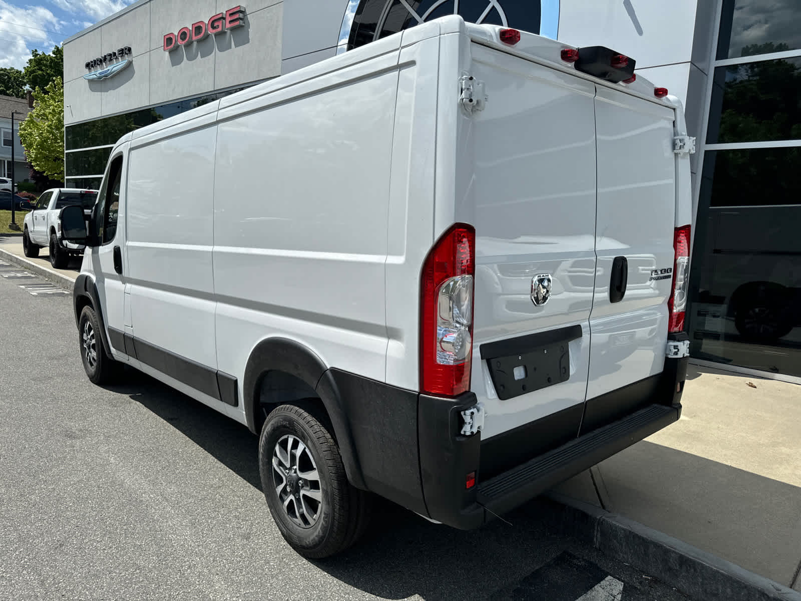 2024 Ram ProMaster 1500 photo 4