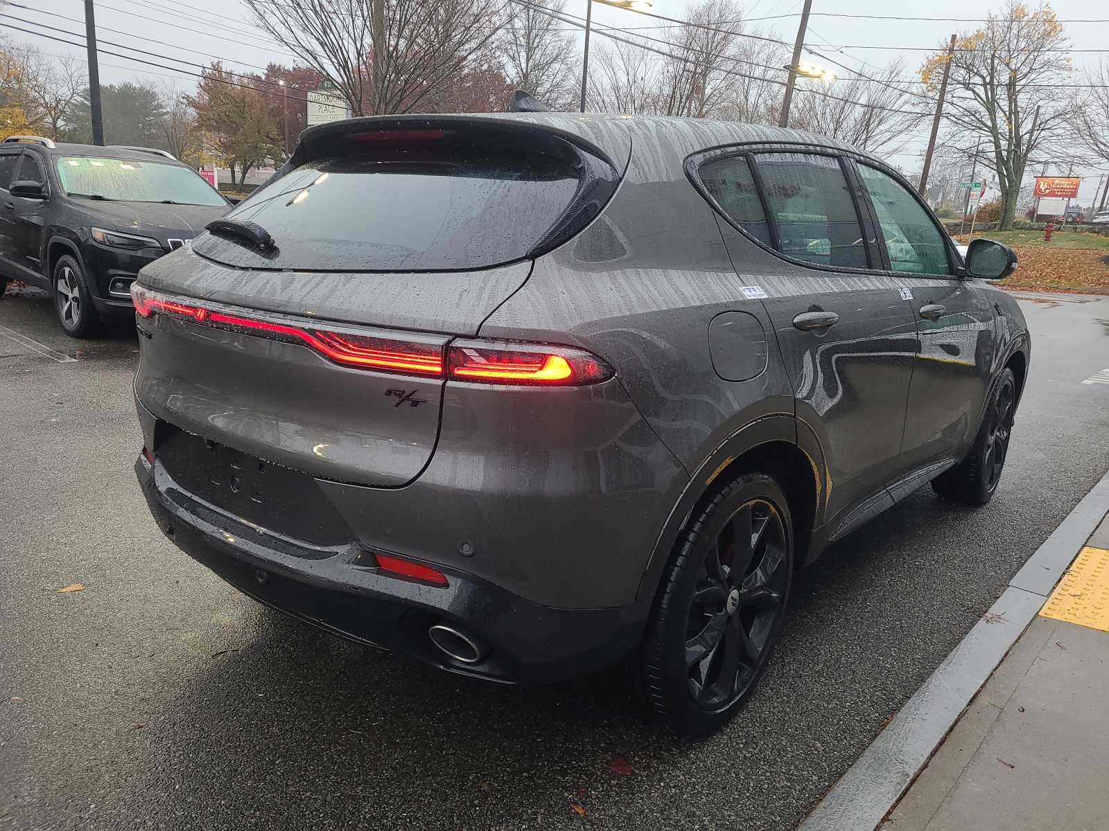 2024 Dodge Hornet R/T photo 4