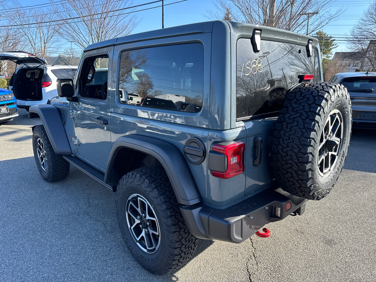 2025 Jeep Wrangler Rubicon photo 4