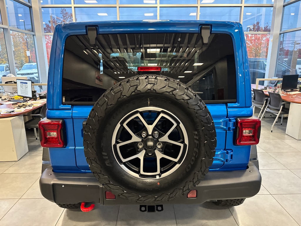 New 2026 Jeep Wrangler 2-DOOR RUBICON Sport Utility