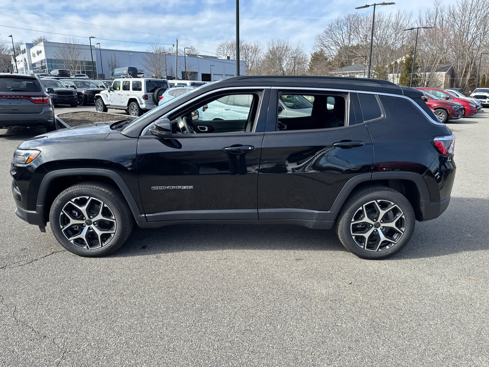2025 Jeep Compass Limited photo 3