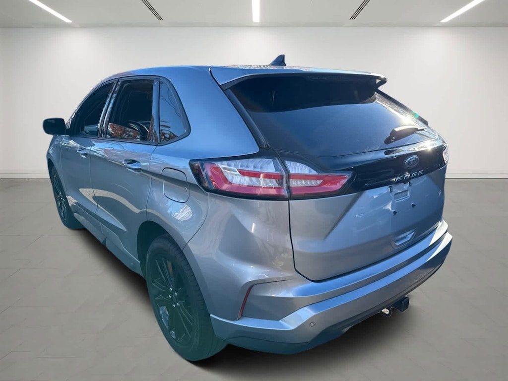 Used 2024 Ford Edge SUV