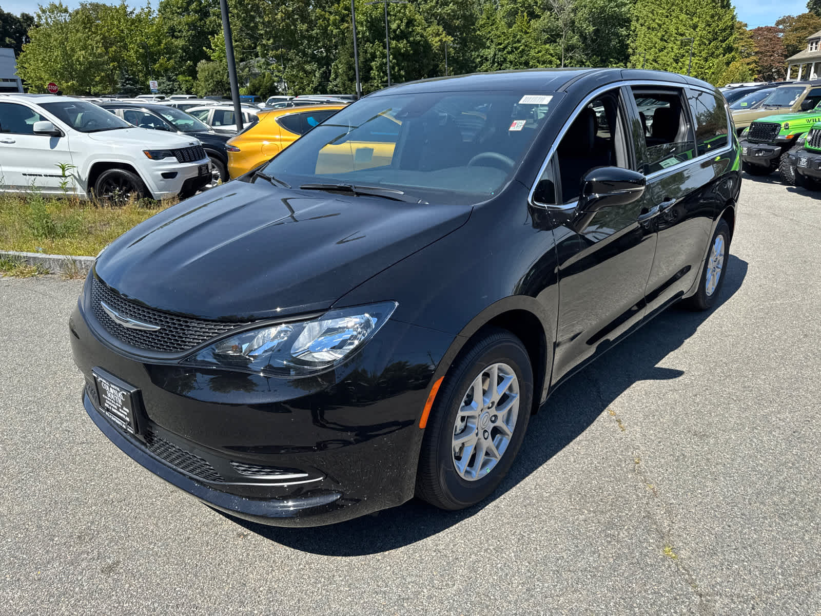 2026 Chrysler Voyager LX photo 2