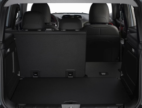 40/20/40 SPLIT-FOLDING REAR SEATS