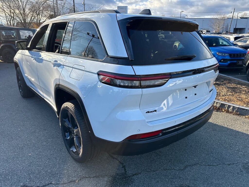New 2025 Jeep Grand Cherokee LIMITED 4X4 Sport Utility