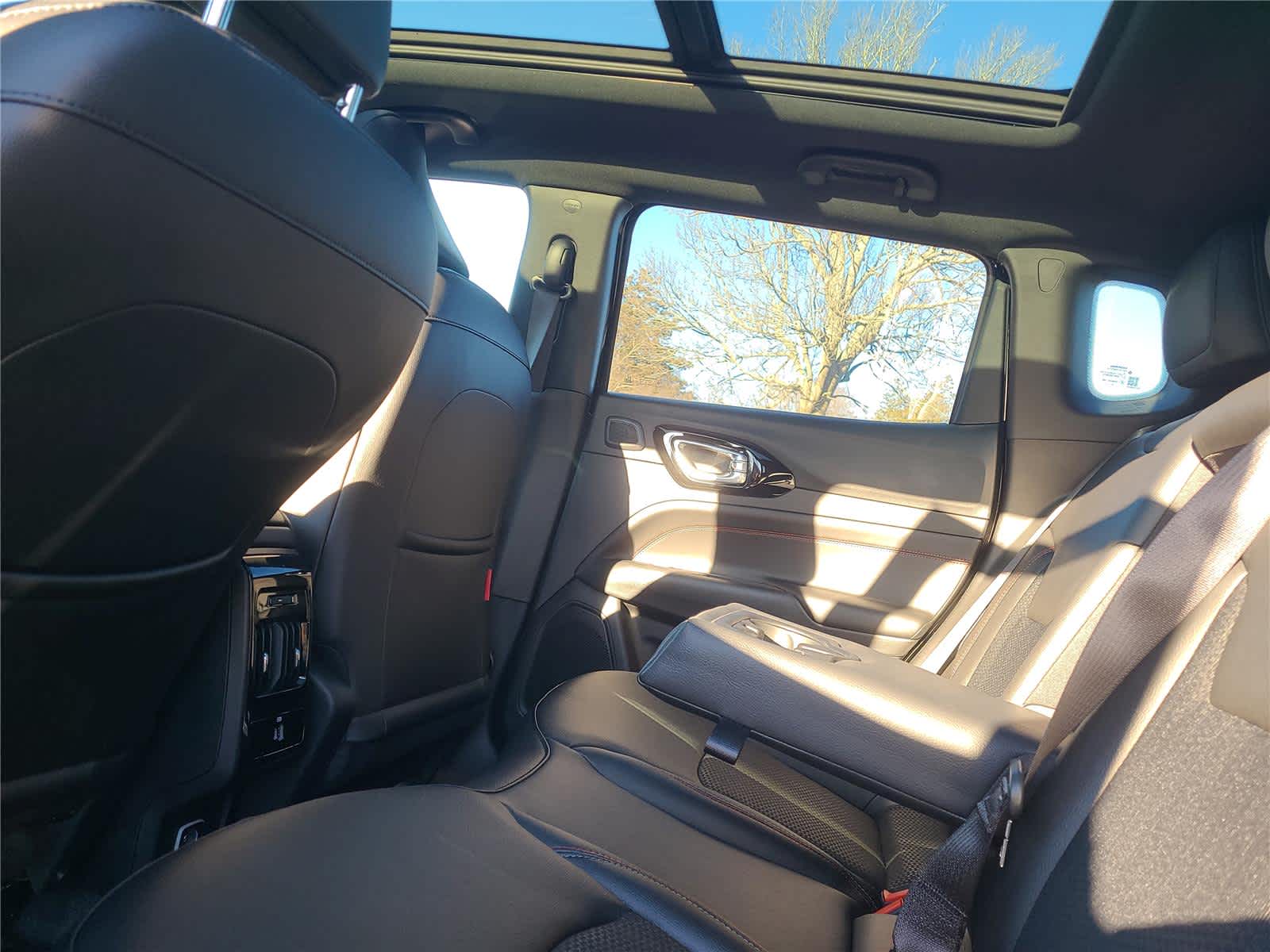 2024 Jeep Compass Trailhawk - Photo 42