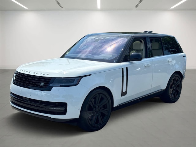 2023 Land Rover Range Rover P400 SE SUV