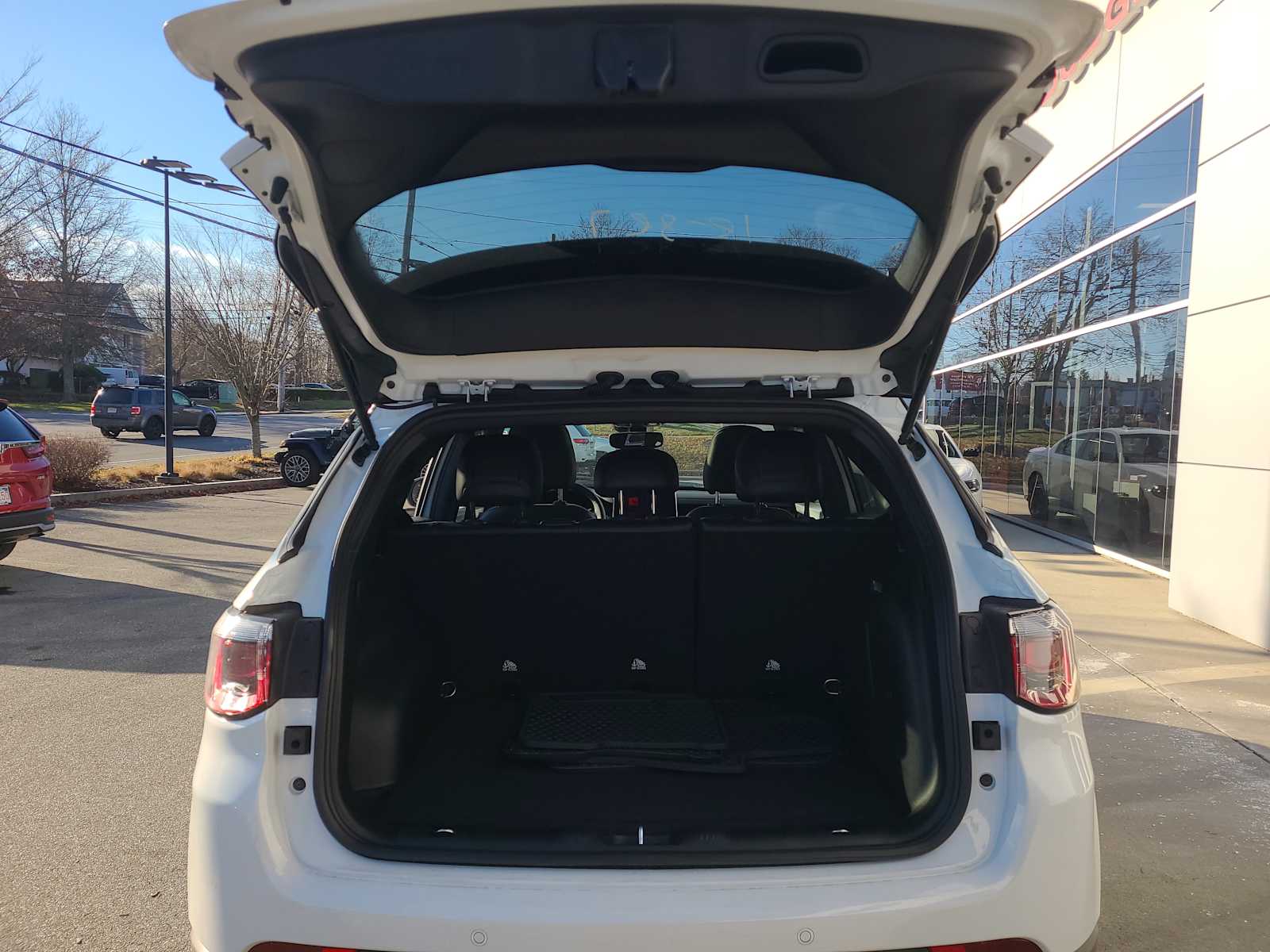 2024 Jeep Compass Trailhawk - Photo 9