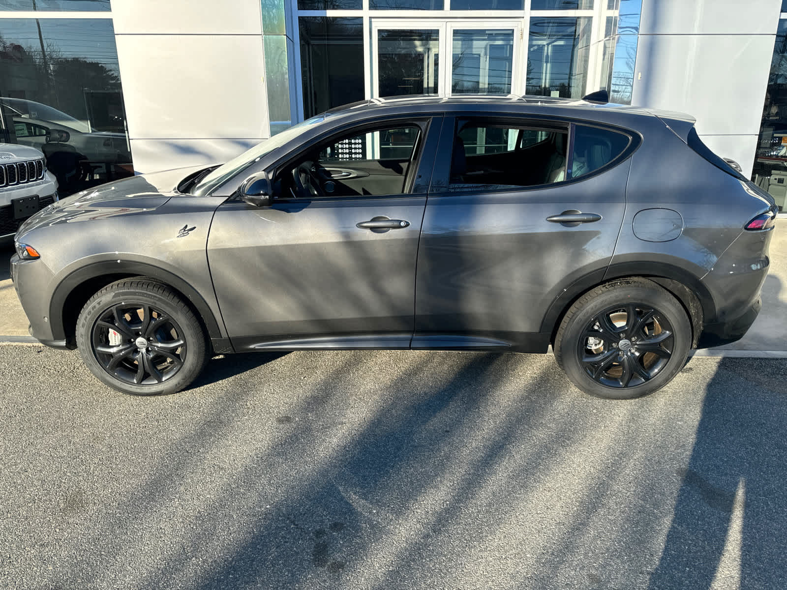 2024 Dodge Hornet R/T Plus photo 2