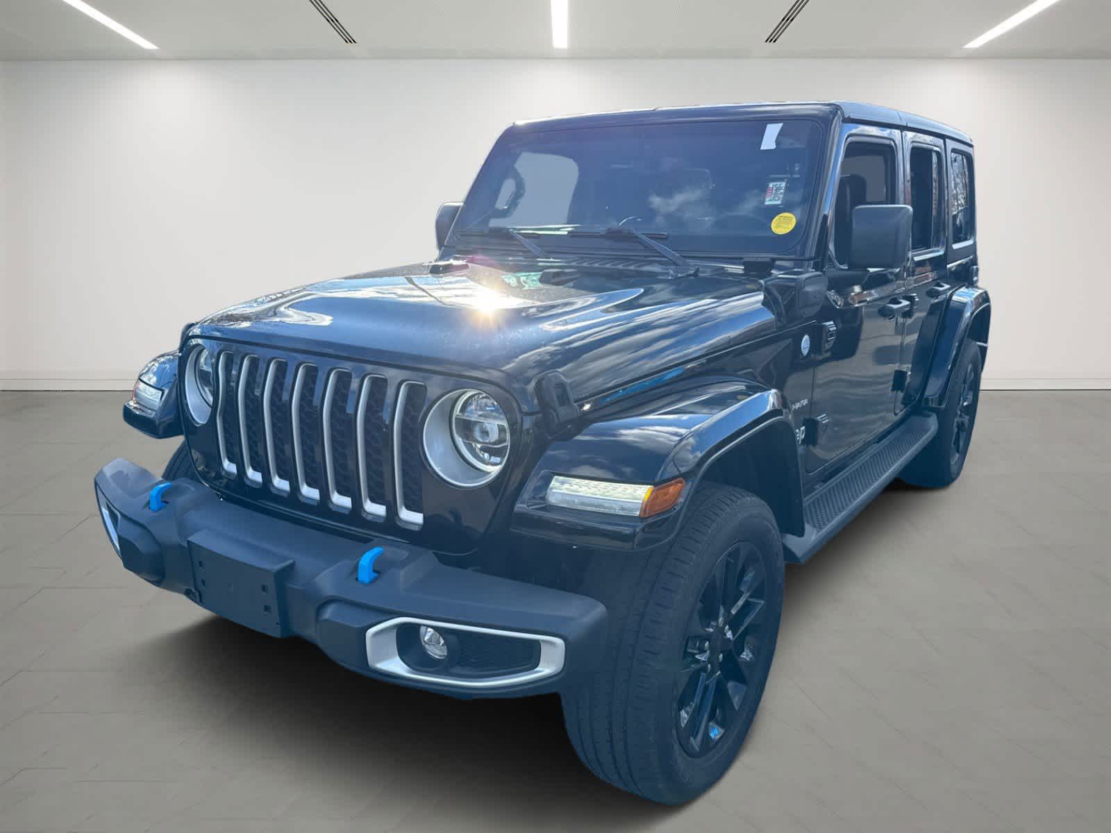 2022 Jeep Wrangler Unlimited 4xe Sahara photo 2