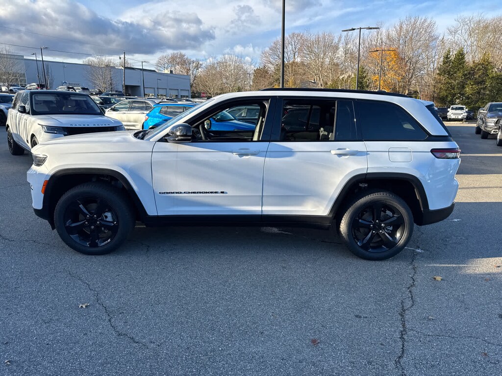 New 2025 Jeep Grand Cherokee LIMITED 4X4 Sport Utility