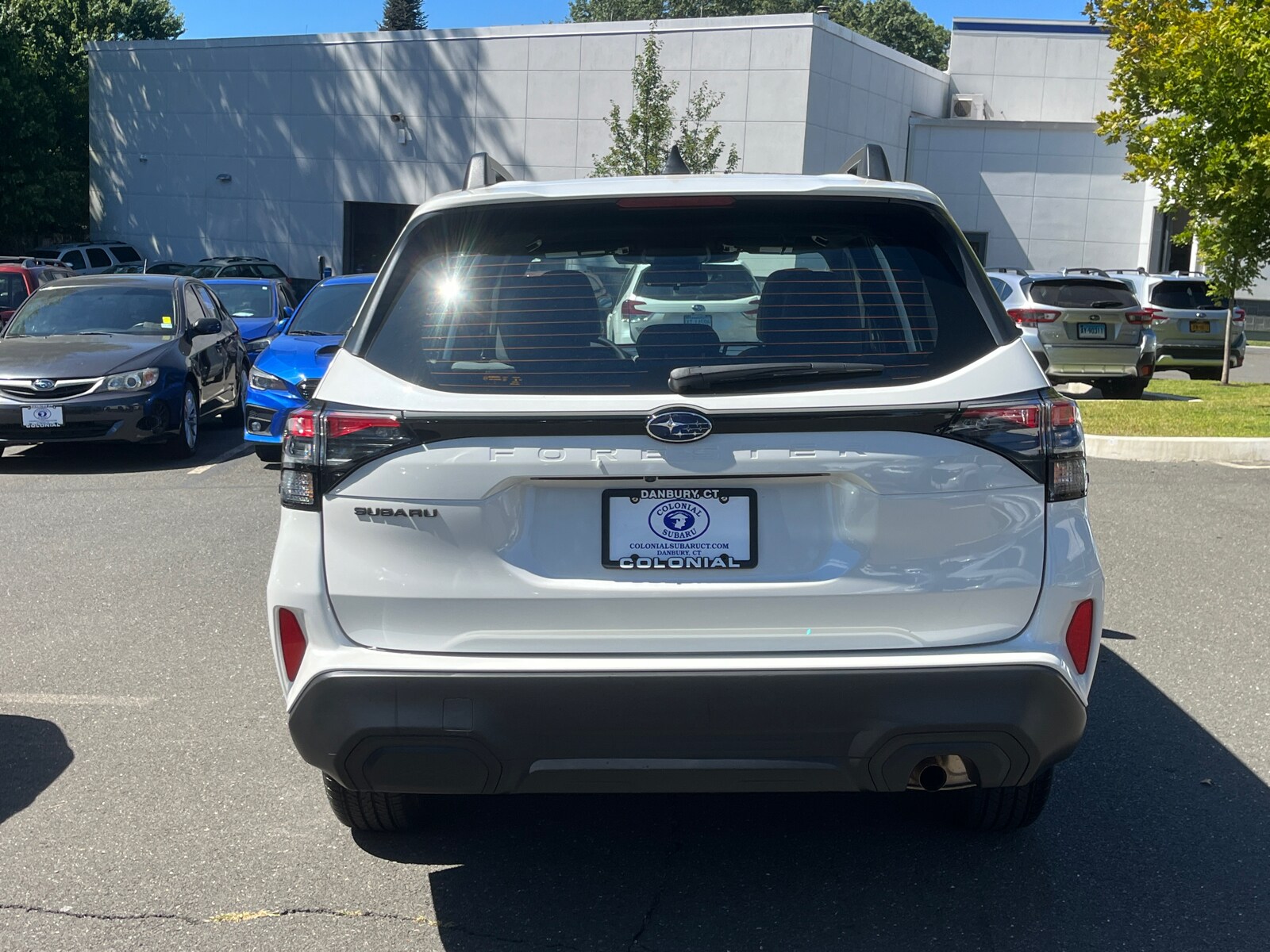 2025 Subaru Forester Base photo 3