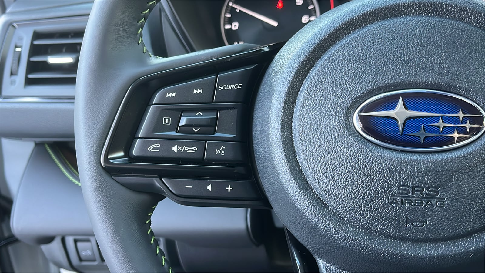 2026 Subaru Ascent Onyx Edition-Touring - Photo 9