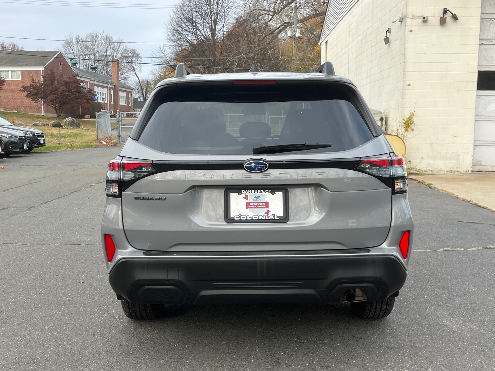 2025 Subaru Forester Premium photo 2