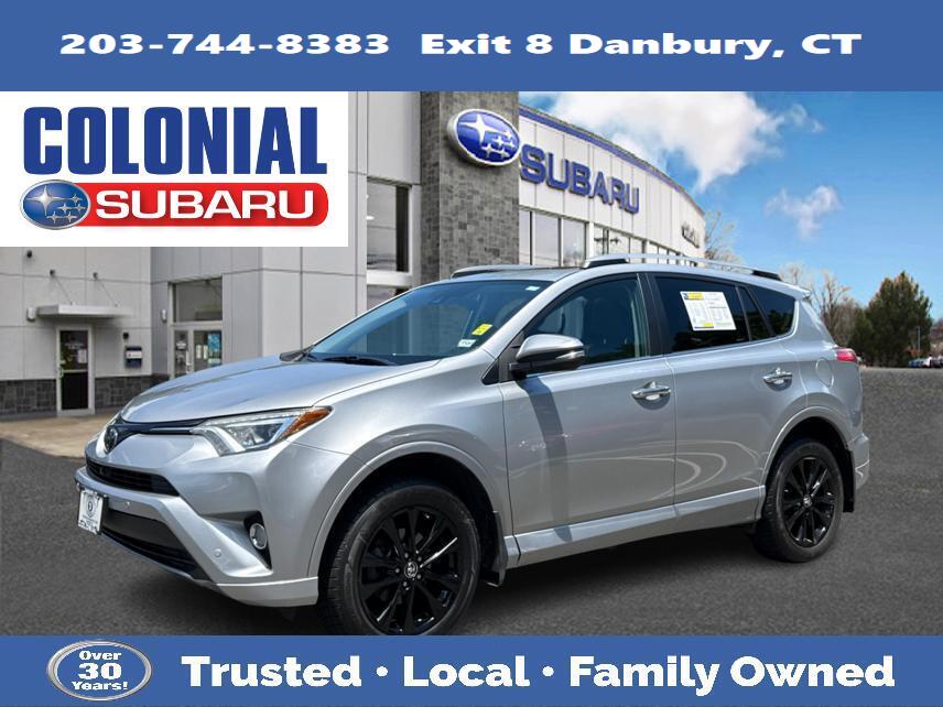2017 Toyota RAV4 Platinum AWD's photo