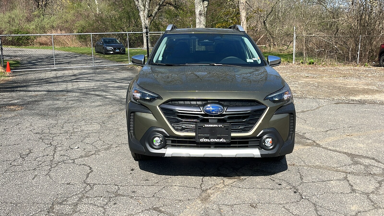 2025 Subaru Outback Touring photo 3