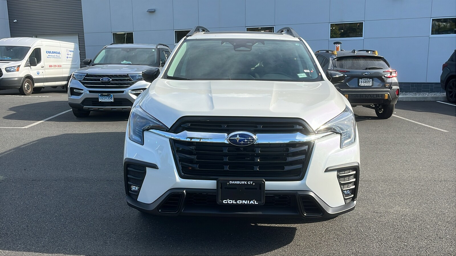 2025 Subaru Ascent Limited photo 3