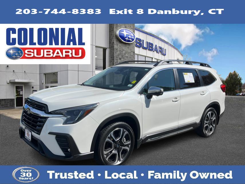 2023 Subaru Ascent Limited 7 Passenger's photo
