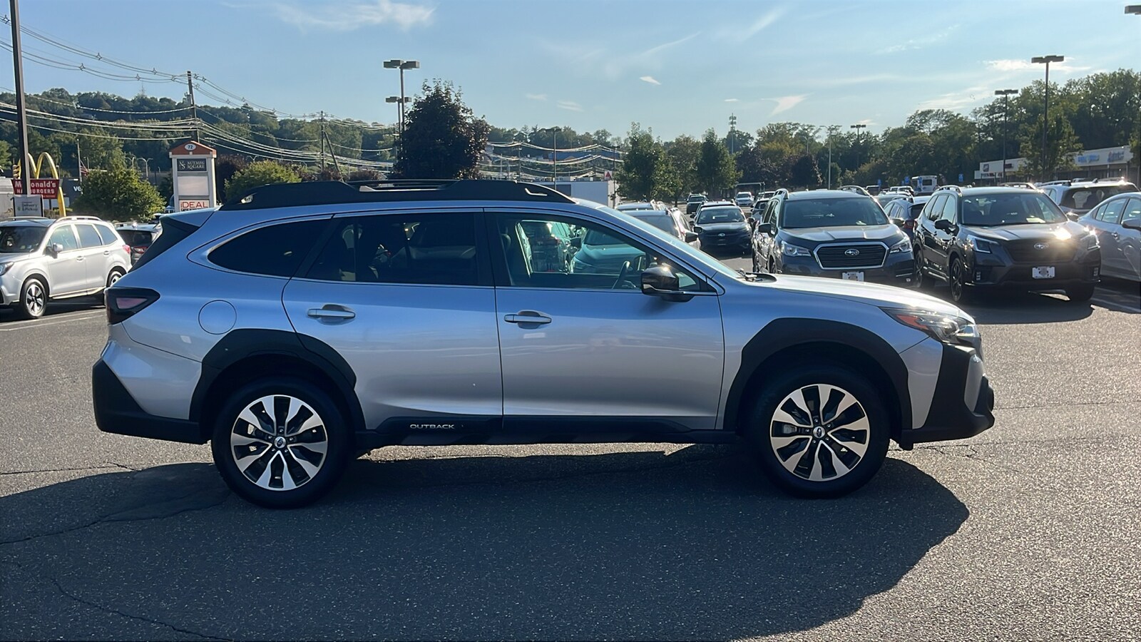 2024 Subaru Outback Limited photo 3