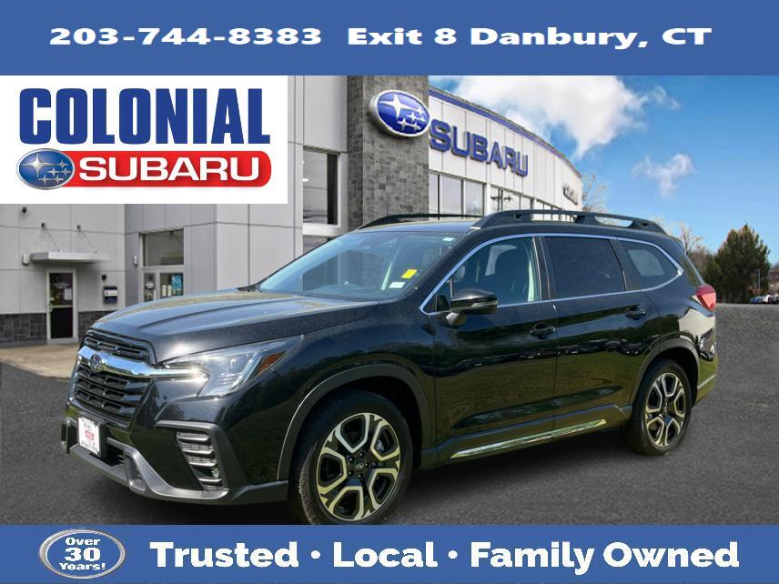2023 Subaru Ascent Limited 7 Passenger's photo