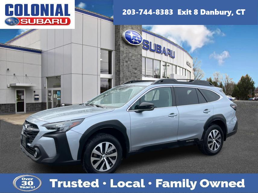 2023 Subaru Outback Premium's photo