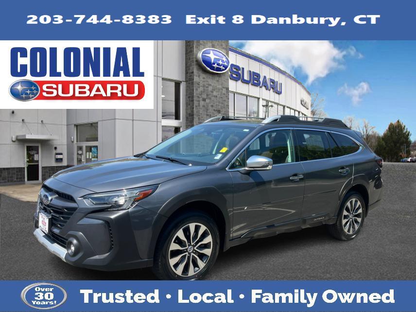 2024 Subaru Outback Touring's photo