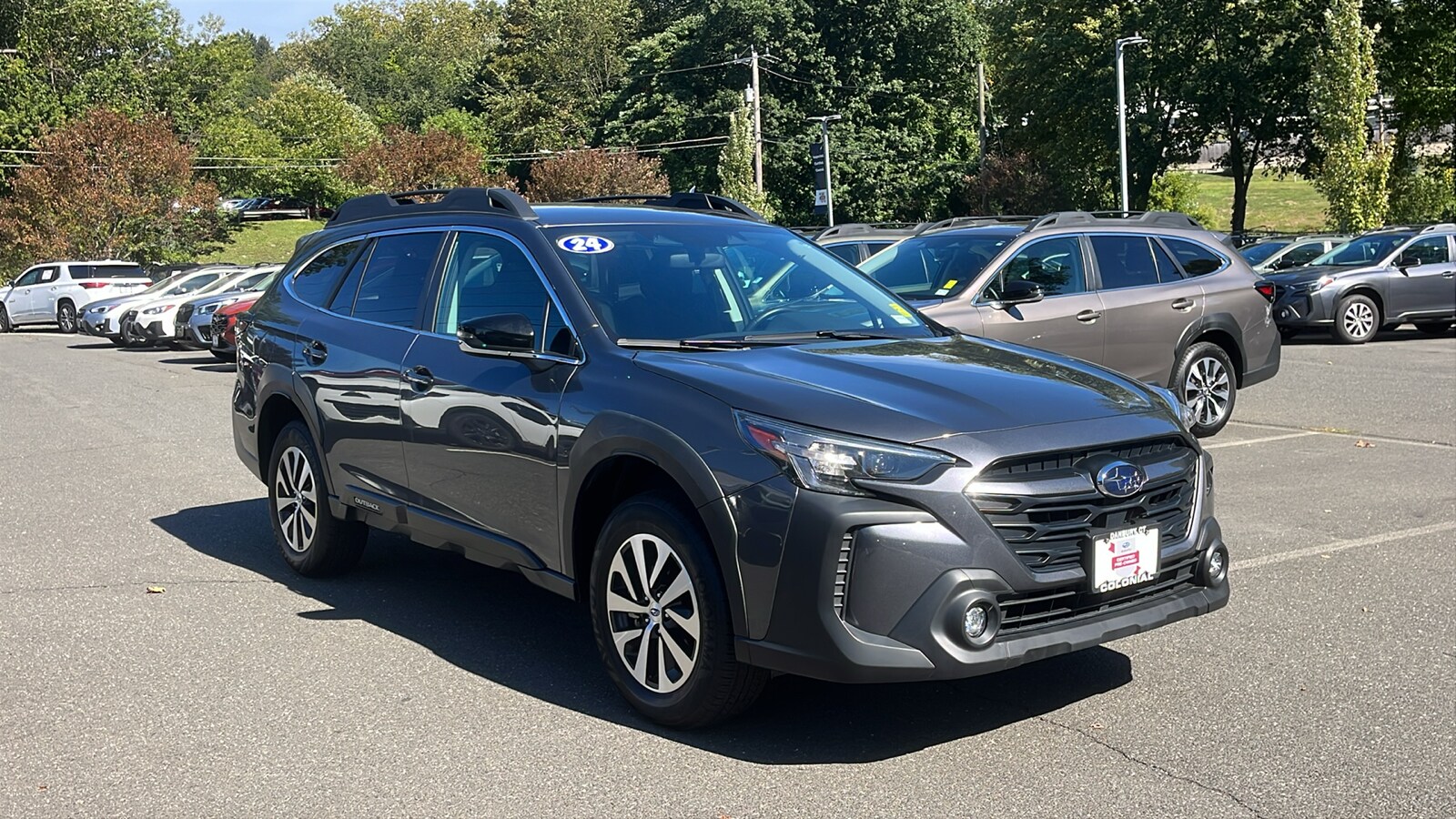 2024 Subaru Outback Premium photo 2