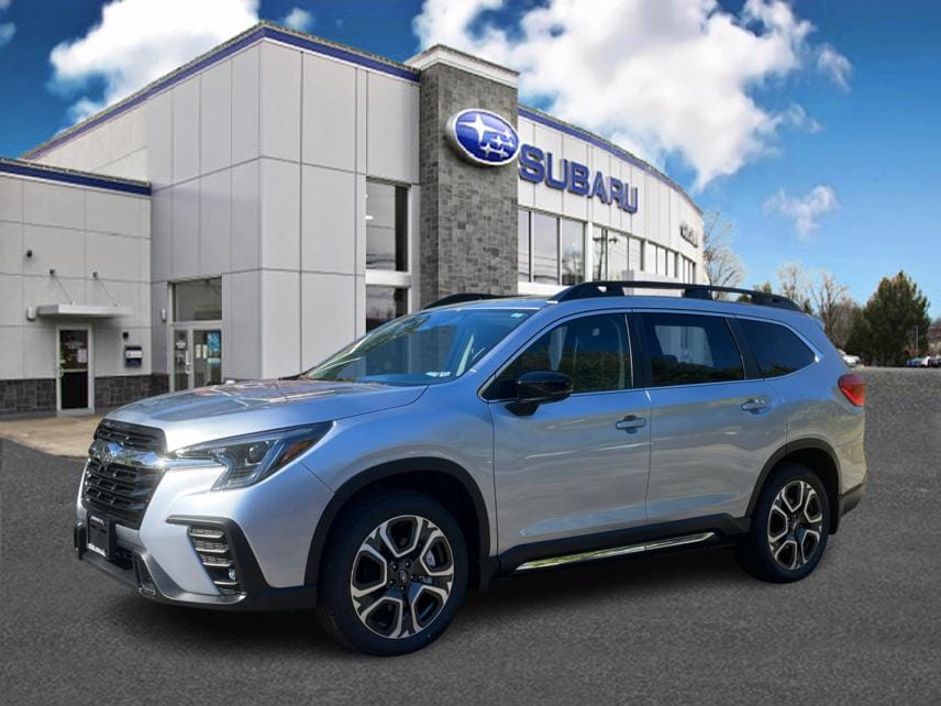 2025 Subaru Ascent Limited's photo