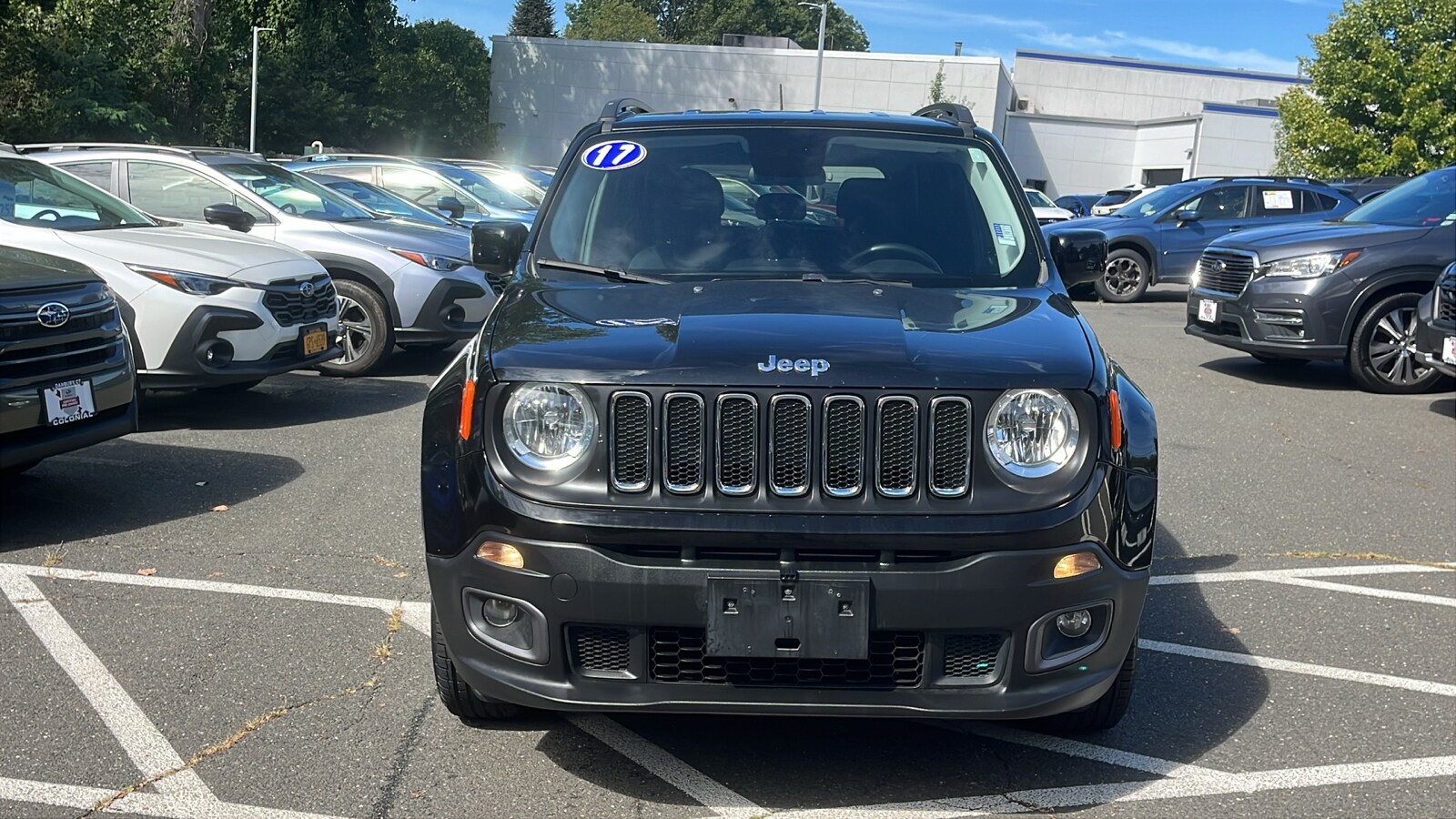 2017 Jeep Renegade Latitude North Edition photo 2