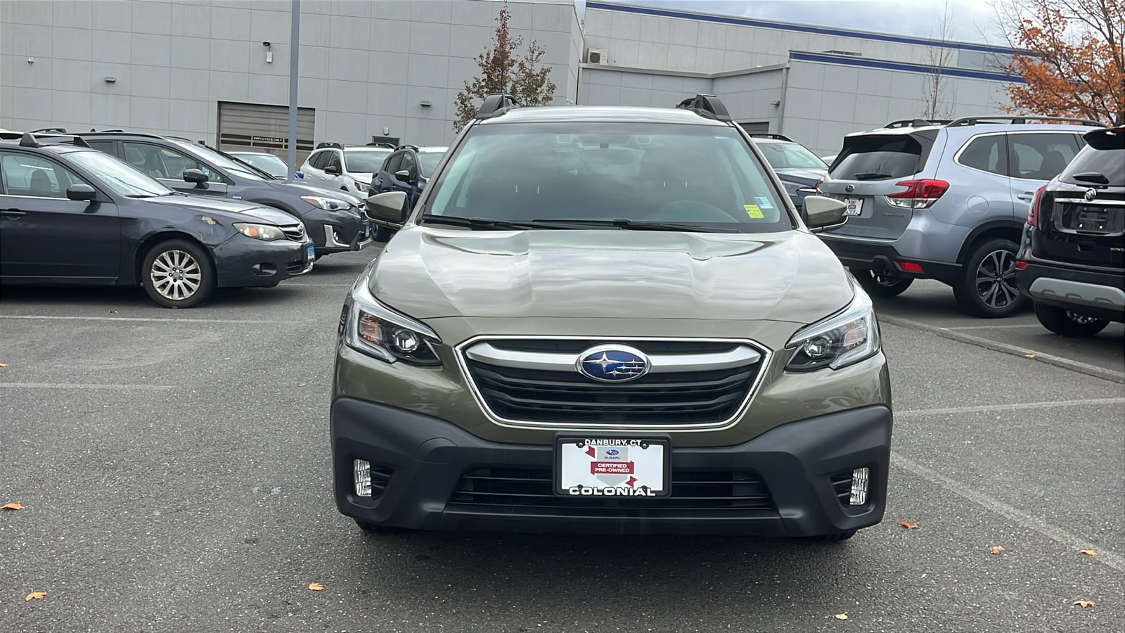 2021 Subaru Outback Premium photo 2