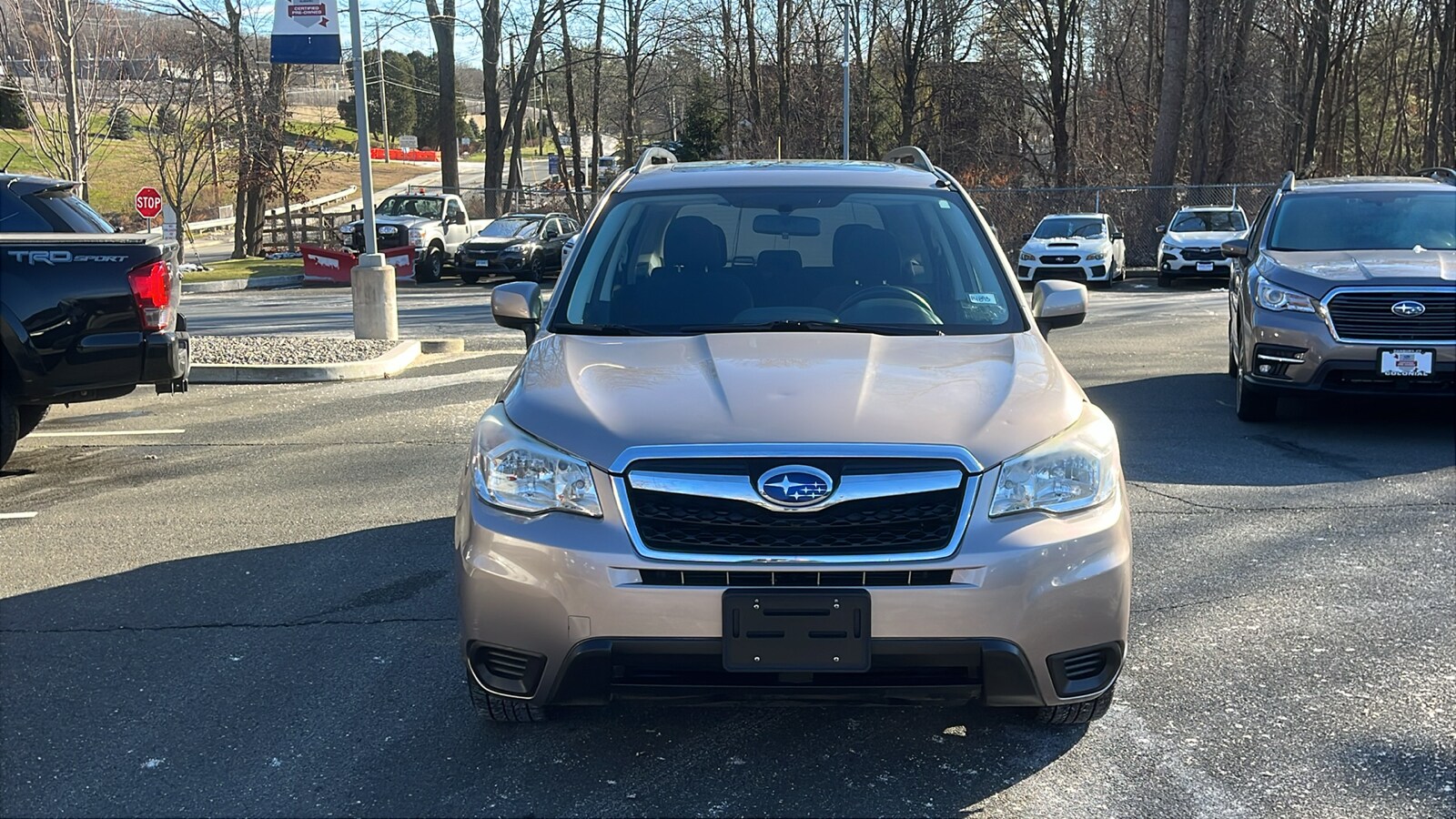 2014 Subaru Forester 2.5i Premium photo 3