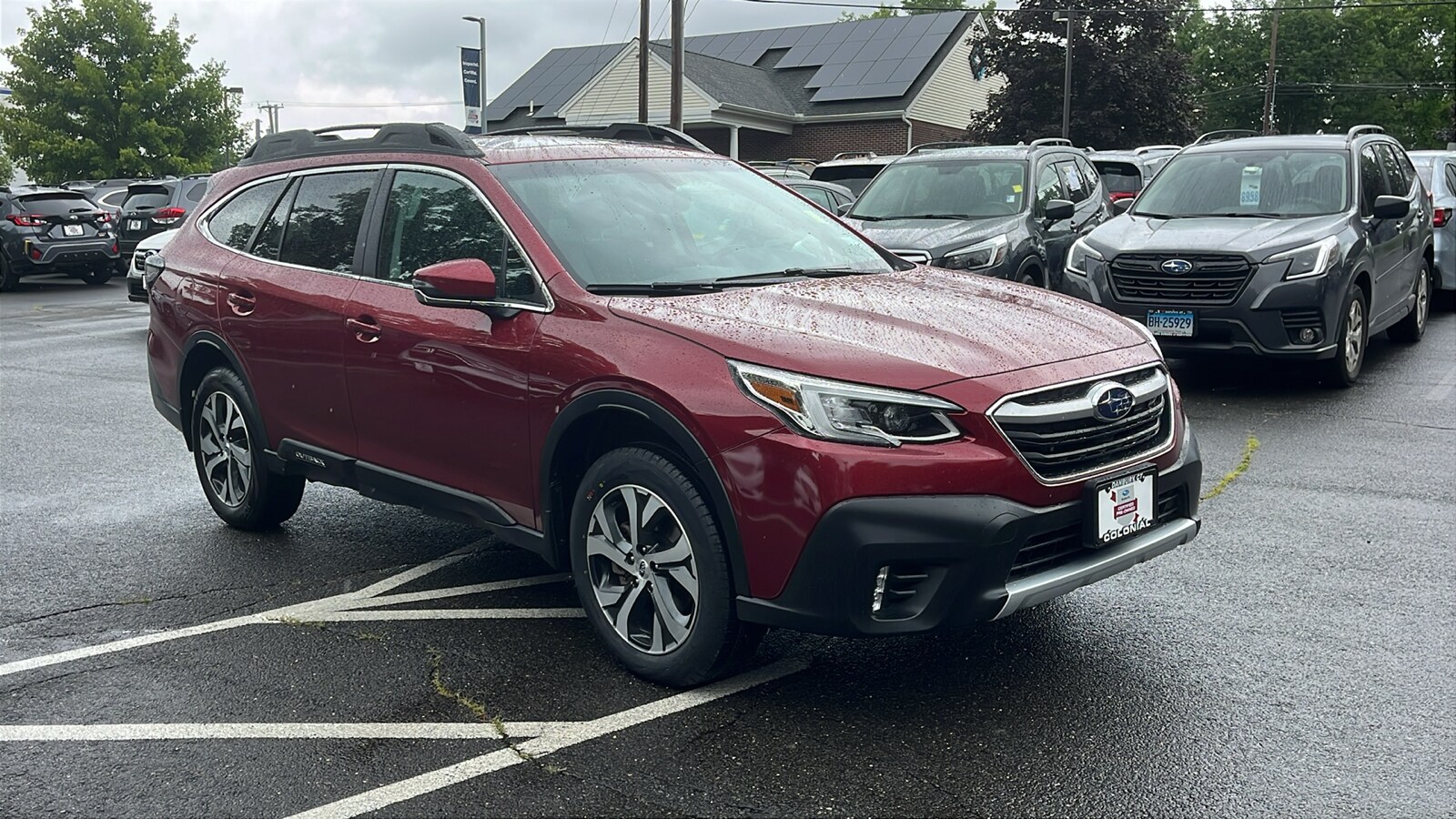 2022 Subaru Outback Limited photo 2