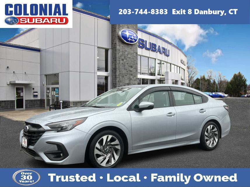 2023 Subaru Legacy Limited's photo