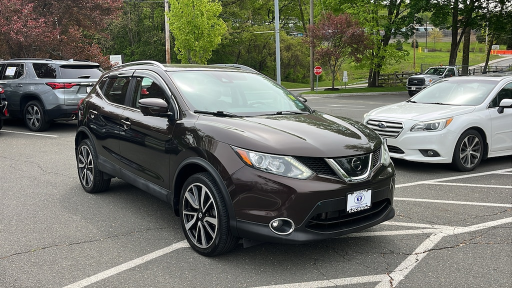 Used 2017 Nissan Rogue Sport SL SUV