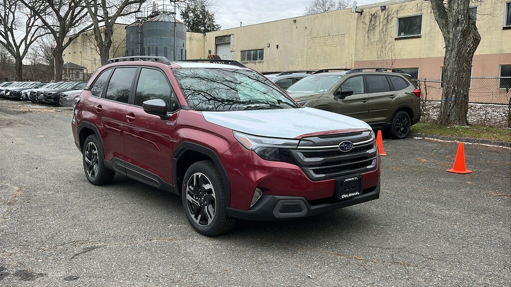New 2025 Subaru Forester Hybrid Limited SUV