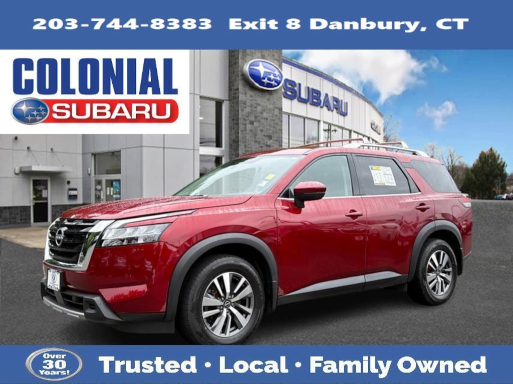 Used 2024 Nissan Pathfinder SL SUV