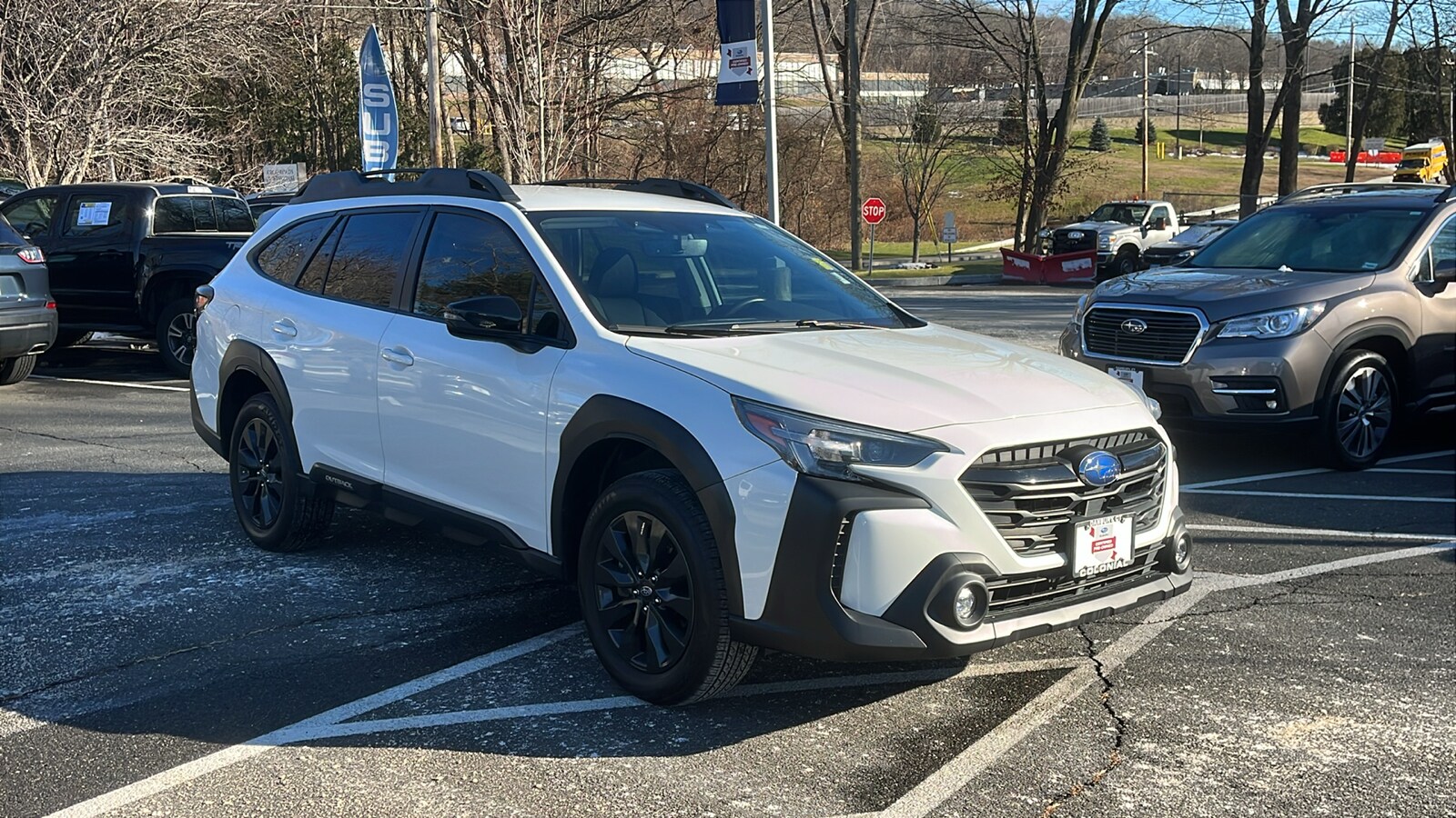 2023 Subaru Outback Onyx Edition photo 2