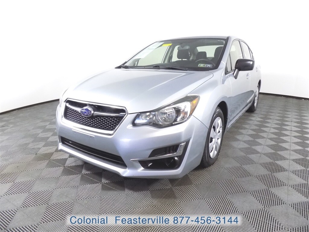 2016 Subaru Impreza 2.0i photo 4