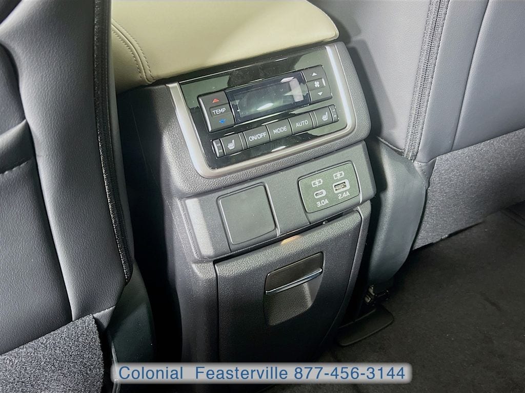 2026 Subaru Ascent Limited - Photo 33