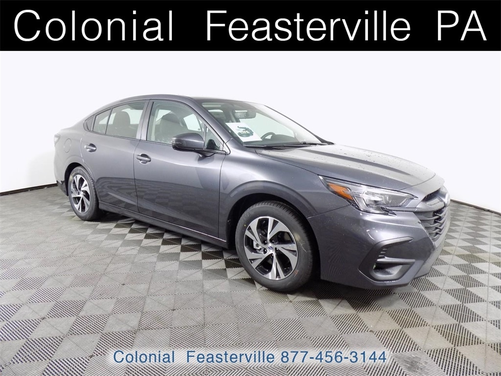 2025 Subaru Legacy Premium's photo