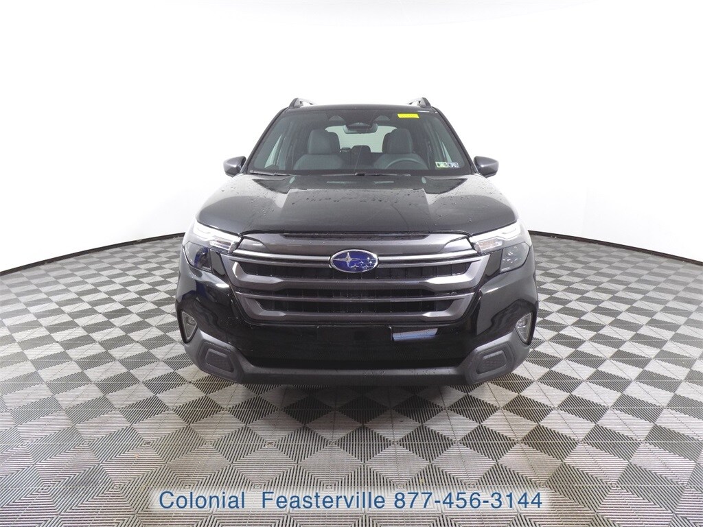 2026 Subaru Forester Premium Base photo 2