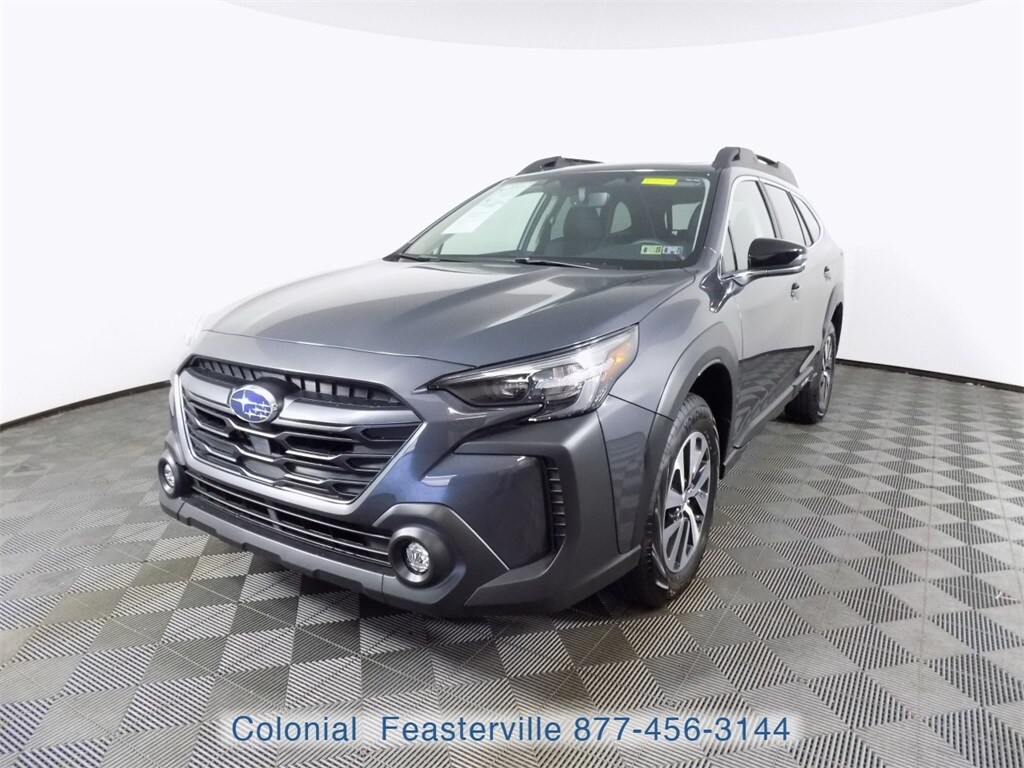 2025 Subaru Outback Premium photo 4