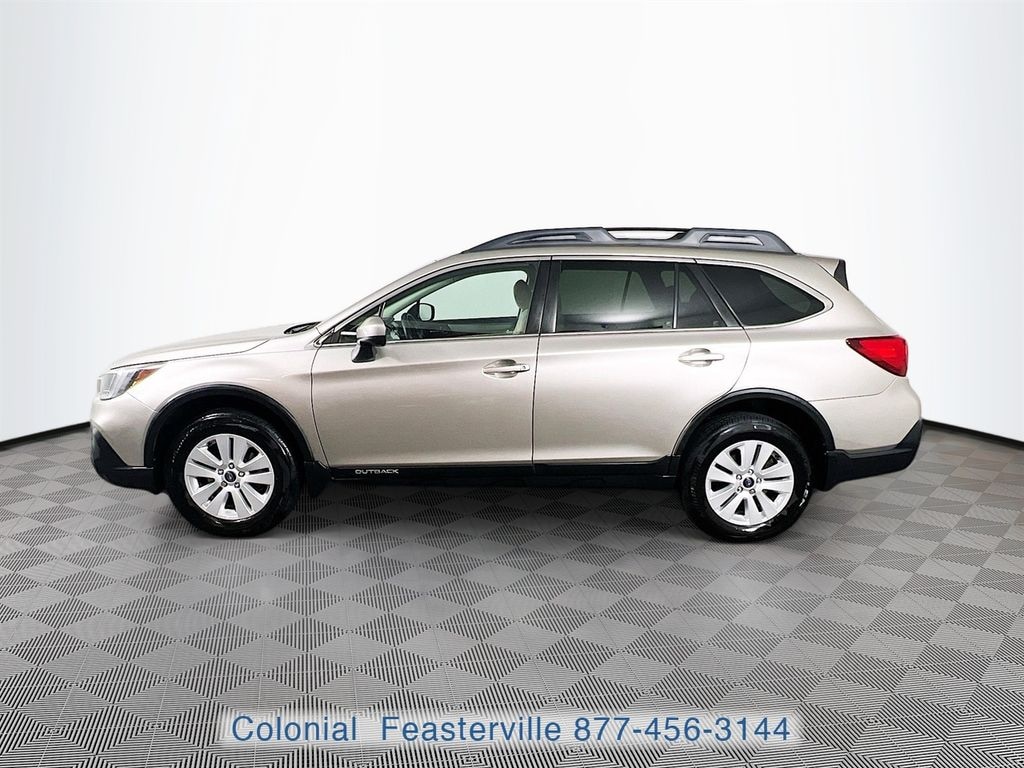 Used 2018 Subaru Outback 2.5i Premium with SUV